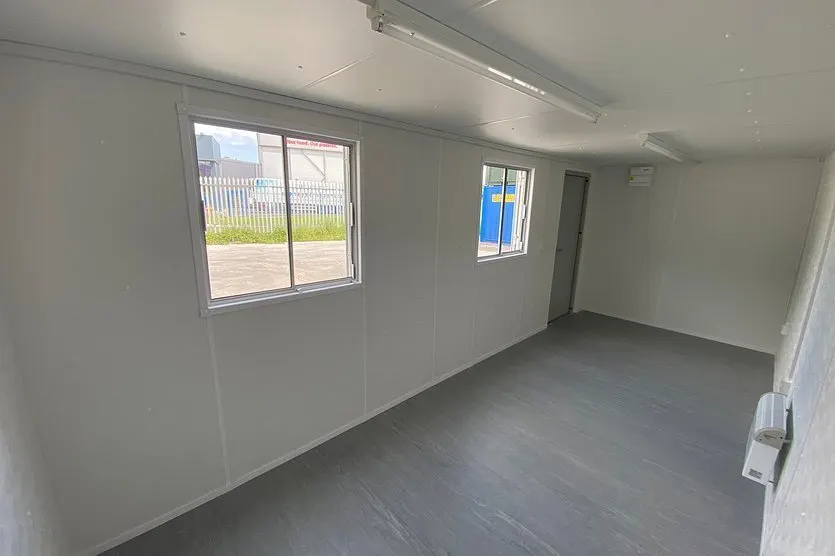 20-Fuß-Baustellenbüro-Container, gedämmt und klimatisiert – Bild 7 von 8