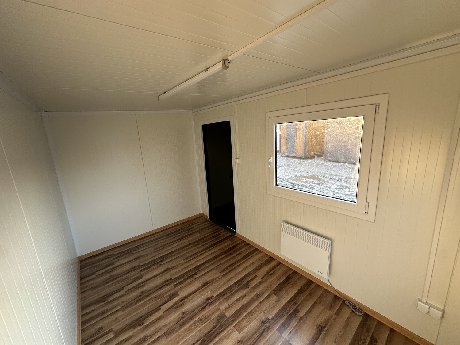 Bürocontainer 4,00 x 2,40 m – Bild 6 von 10