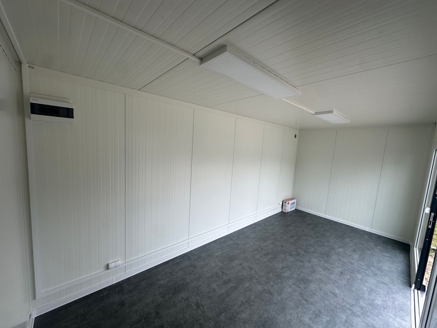 Bürocontainer 6,00 x 2,90 m – Bild 6 von 7