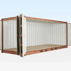 Weit geöffnete Längsseite des Open-Side-Containers mit zurückgeklappten weißen Türflügeln und Holzboden