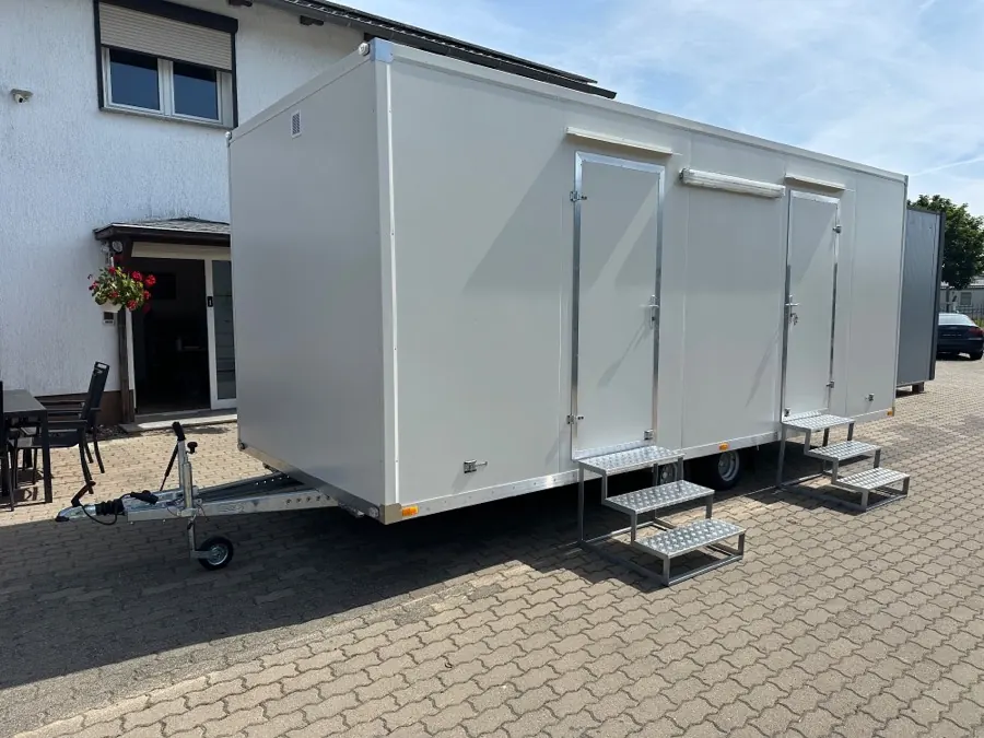 Containerlager der Die Container GmbH