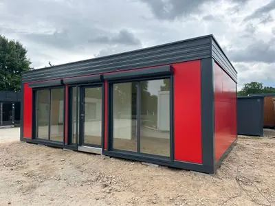 Imbisscontainer 5,00 x 8,00 sofort lieferbar – Die Container